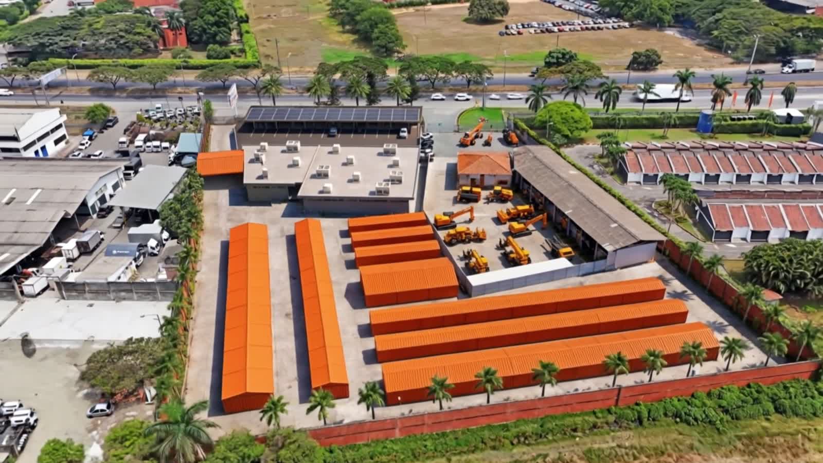 Vista aérea de las bodegas de Mini Storage 1A
